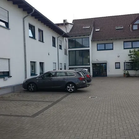 Am Exerzierplatz